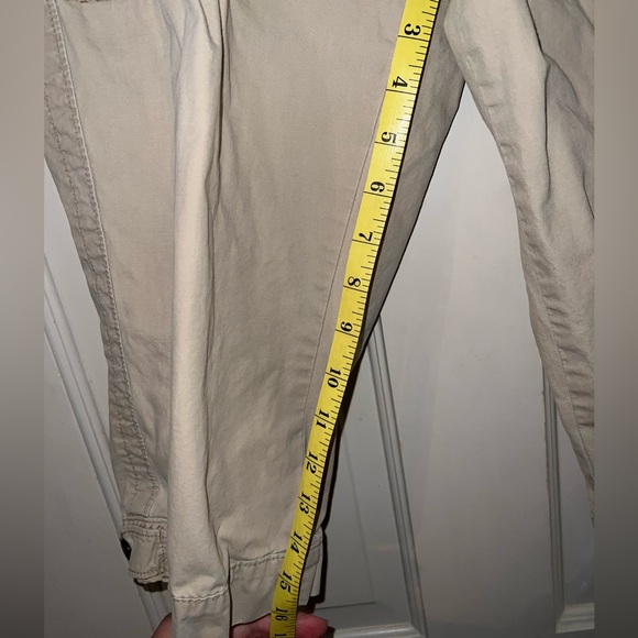 American Eagle tan capri pant - size 6 - Picture 10 of 11